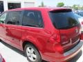 Pomegranate Red Metallic - Routan SE Photo No. 3