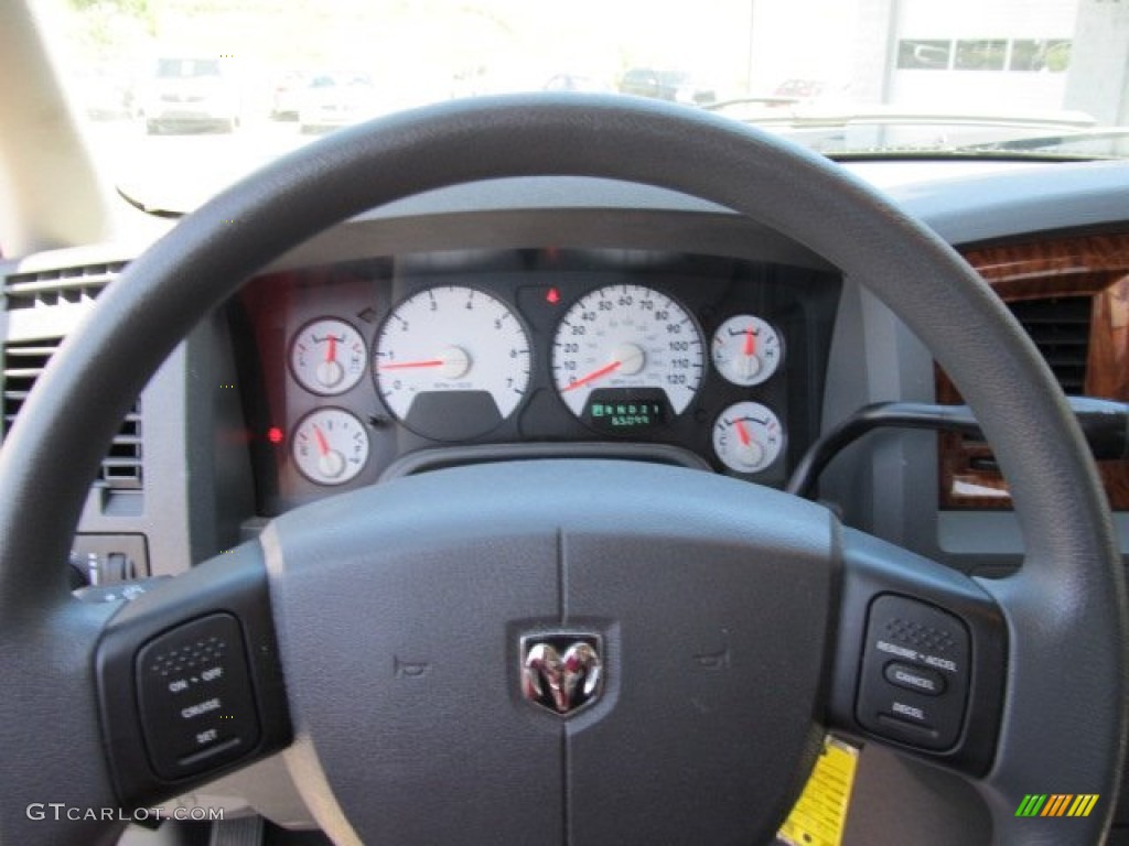 2006 Ram 1500 SLT Quad Cab 4x4 - Bright Silver Metallic / Medium Slate Gray photo #17