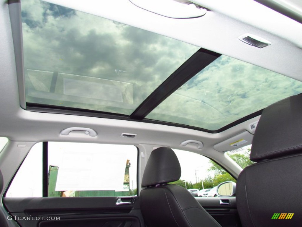 2012 Volkswagen Jetta TDI SportWagen Sunroof Photo #52221502