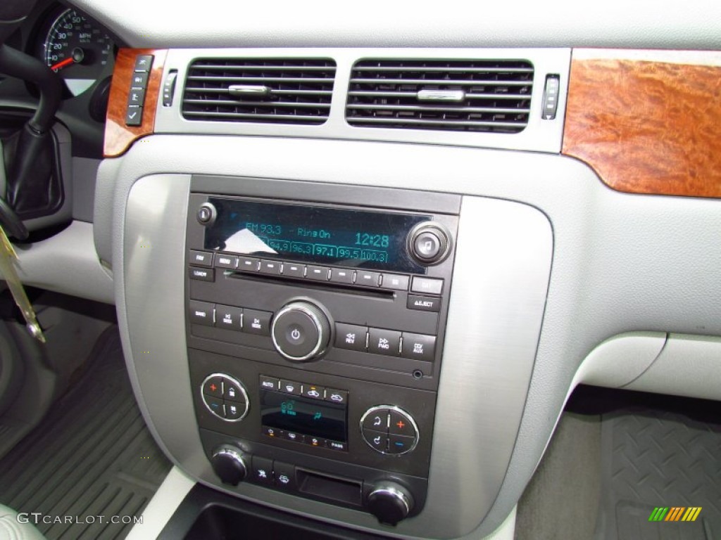 2008 Sierra 1500 SLT Crew Cab 4x4 - Onyx Black / Light Titanium photo #16