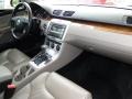 Deep Black - Passat 2.0T Sedan Photo No. 24
