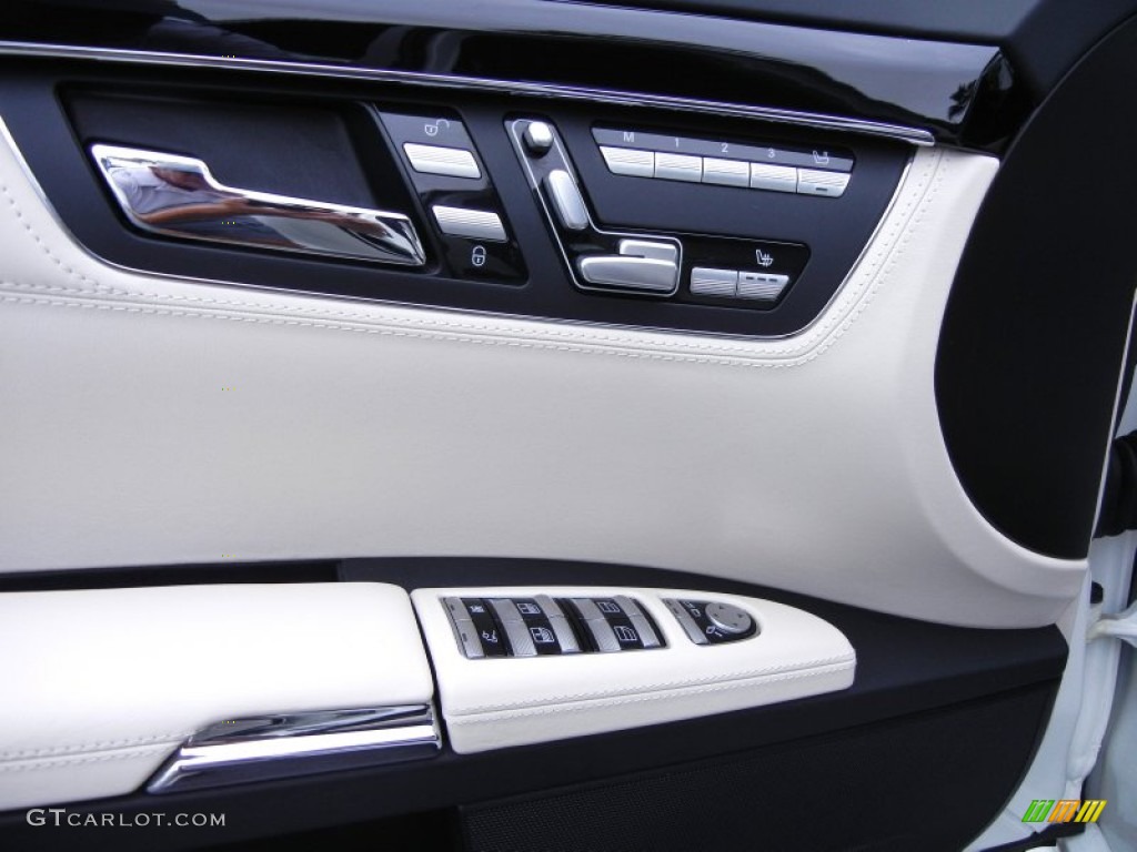 2008 Mercedes-Benz S 550 Sedan Controls Photo #52224754