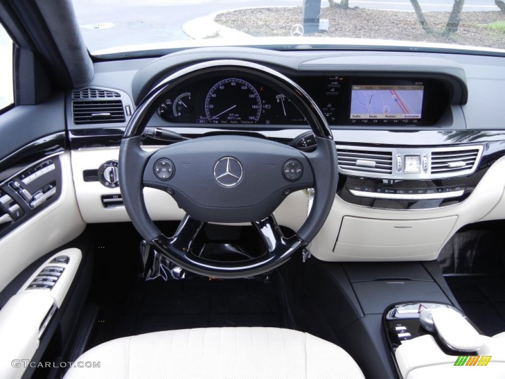 2008 Mercedes-Benz S 550 Sedan designo Porcelain Dashboard Photo #52224949