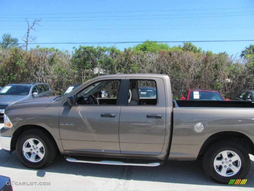 2009 Ram 1500 SLT Quad Cab - Austin Tan Pearl / Light Pebble Beige/Bark Brown photo #7