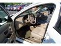 Vibrant White - Taurus SEL Sedan Photo No. 8