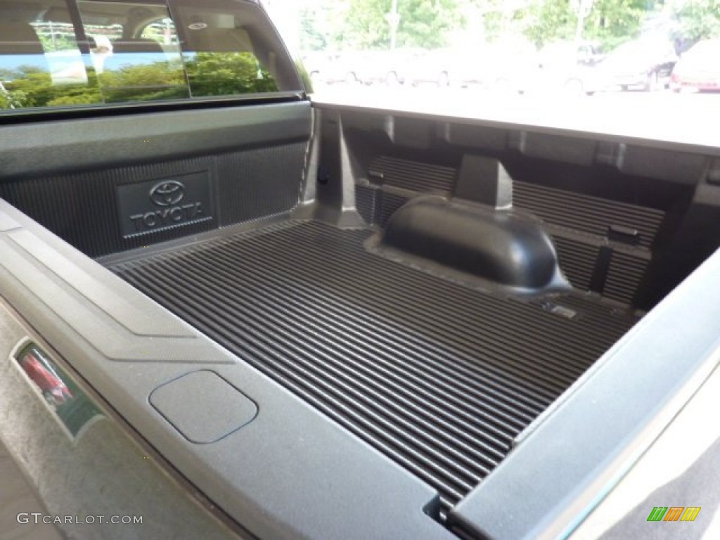 2011 Tundra Double Cab 4x4 - Black / Sand Beige photo #12