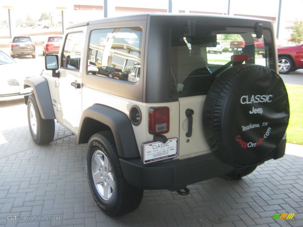 2011 Wrangler Sport S 4x4 - Sahara Tan / Black photo #2