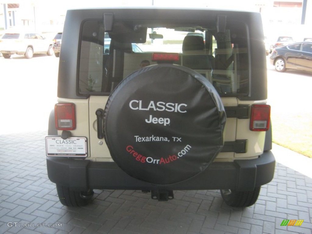 2011 Wrangler Sport S 4x4 - Sahara Tan / Black photo #3
