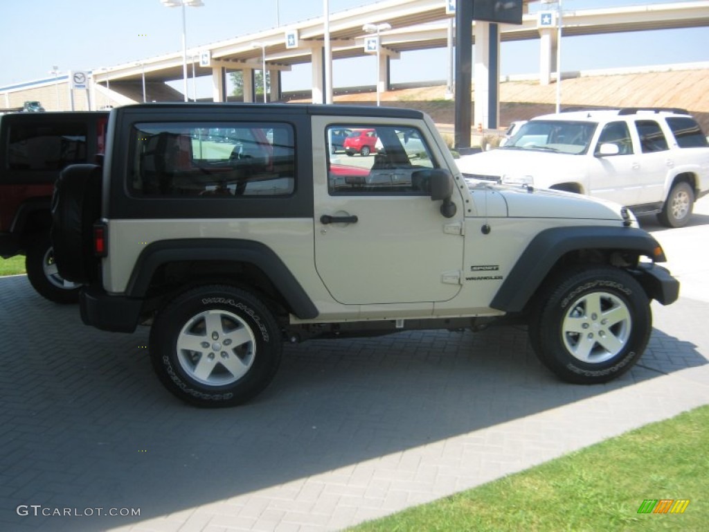 2011 Wrangler Sport S 4x4 - Sahara Tan / Black photo #5