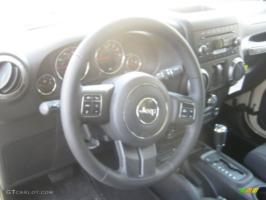 2011 Wrangler Sport S 4x4 - Sahara Tan / Black photo #9