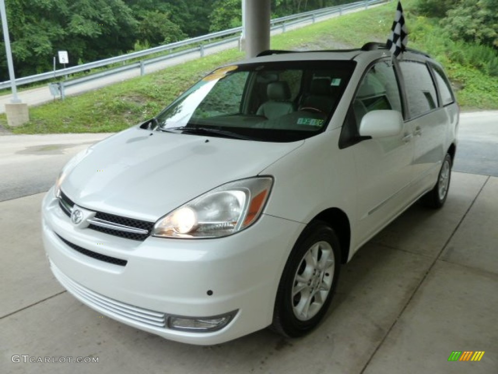 2005 Sienna XLE Limited AWD - Natural White / Taupe photo #5