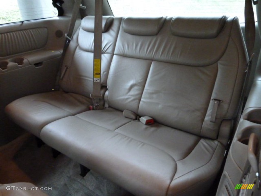 2005 Sienna XLE Limited AWD - Natural White / Taupe photo #11