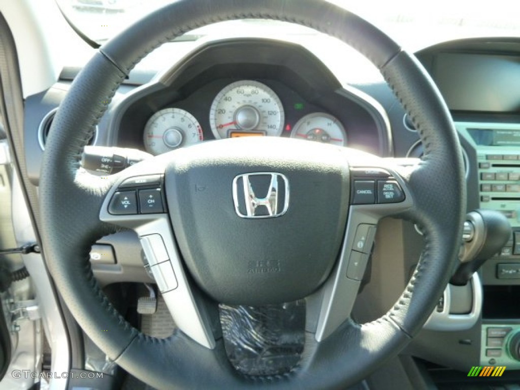 2011 Honda Pilot Touring 4WD Steering Wheel Photos