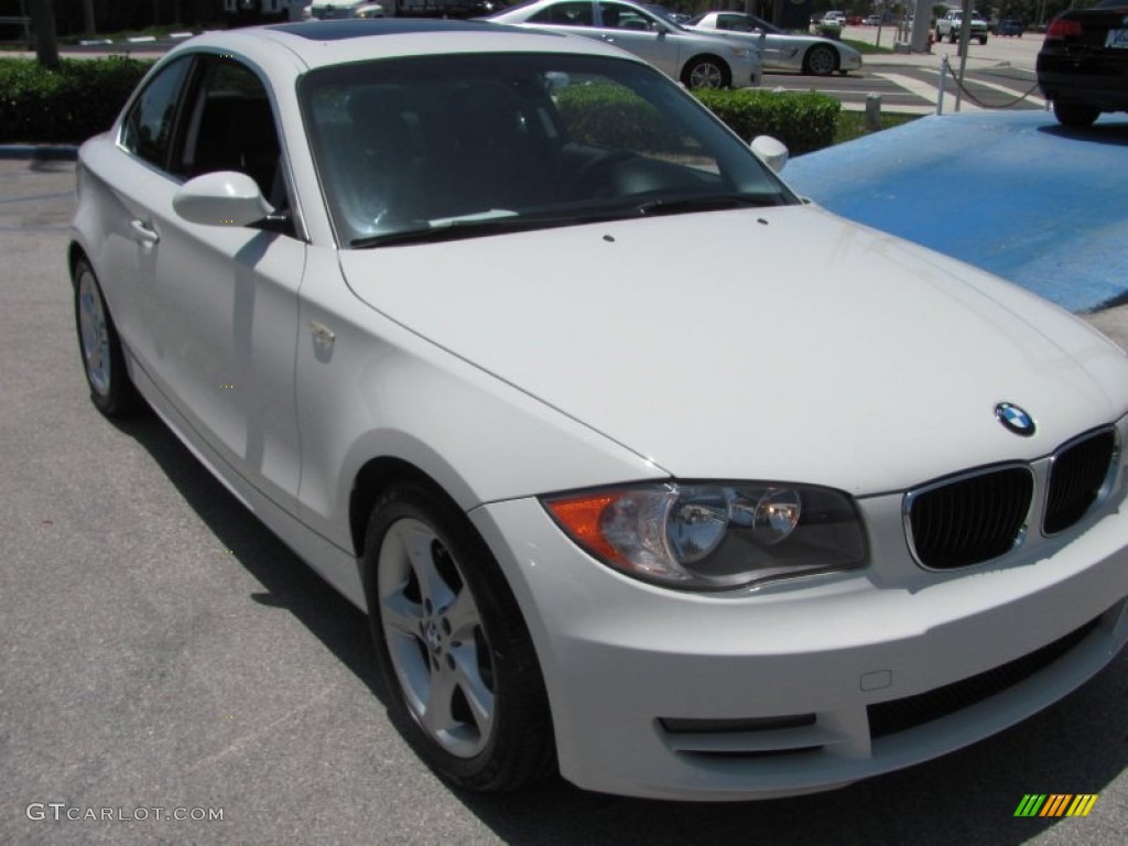 2008 1 Series 128i Coupe - Alpine White / Black photo #10