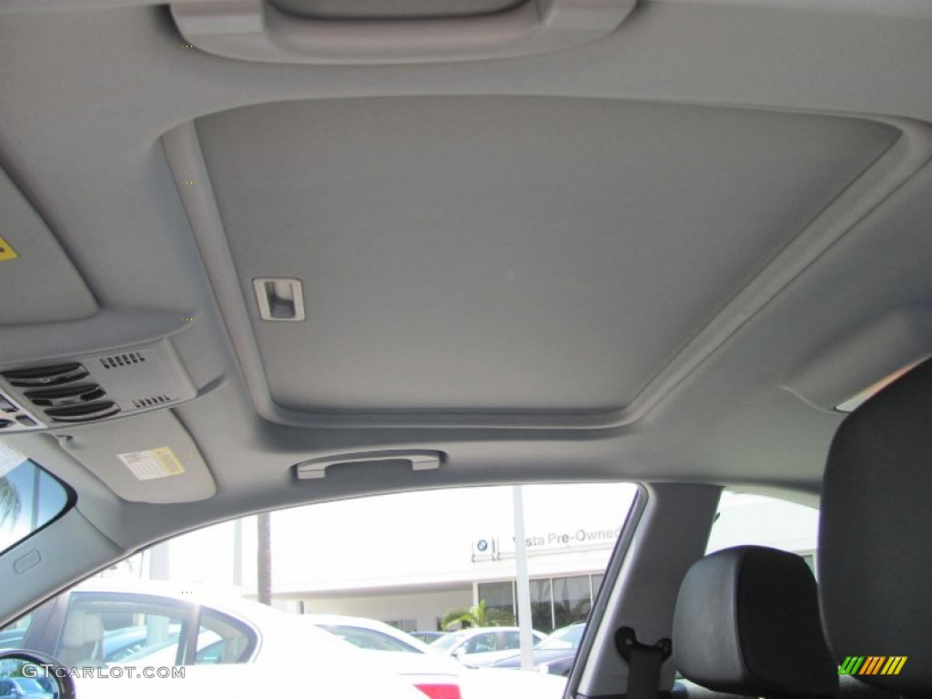 2008 1 Series 128i Coupe - Alpine White / Black photo #17
