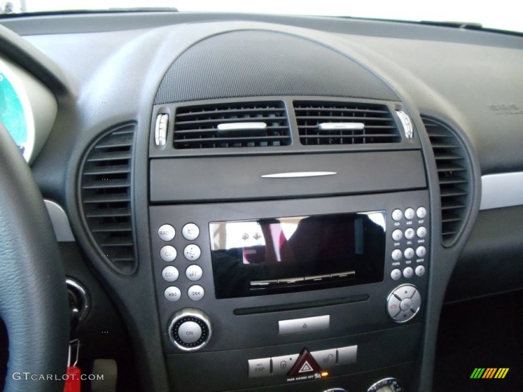 2007 Mercedes-Benz SLK 280 Roadster Controls Photo #52231849