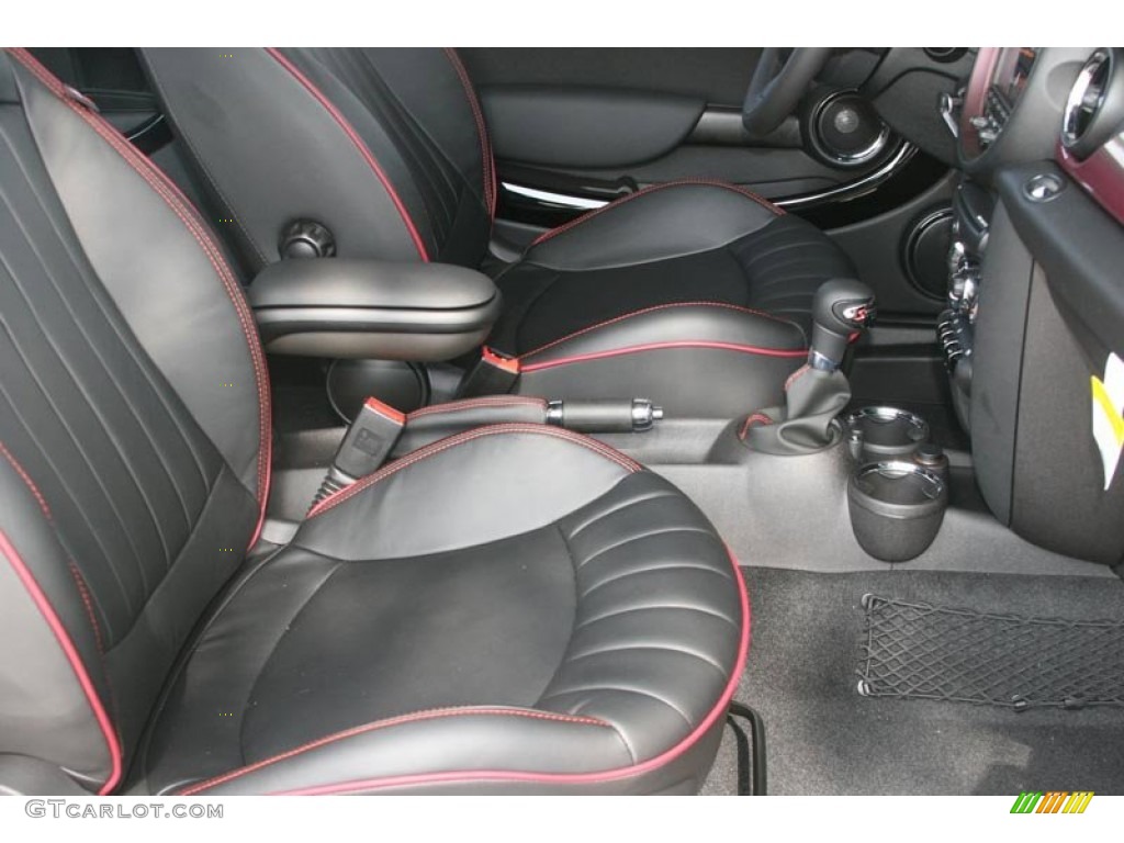 2011 Cooper Clubman Hampton Package - Pepper White / Black Lounge Leather/Damson Red Piping photo #29