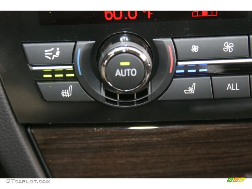 2012 BMW 7 Series 740i Sedan Controls Photo #52235110