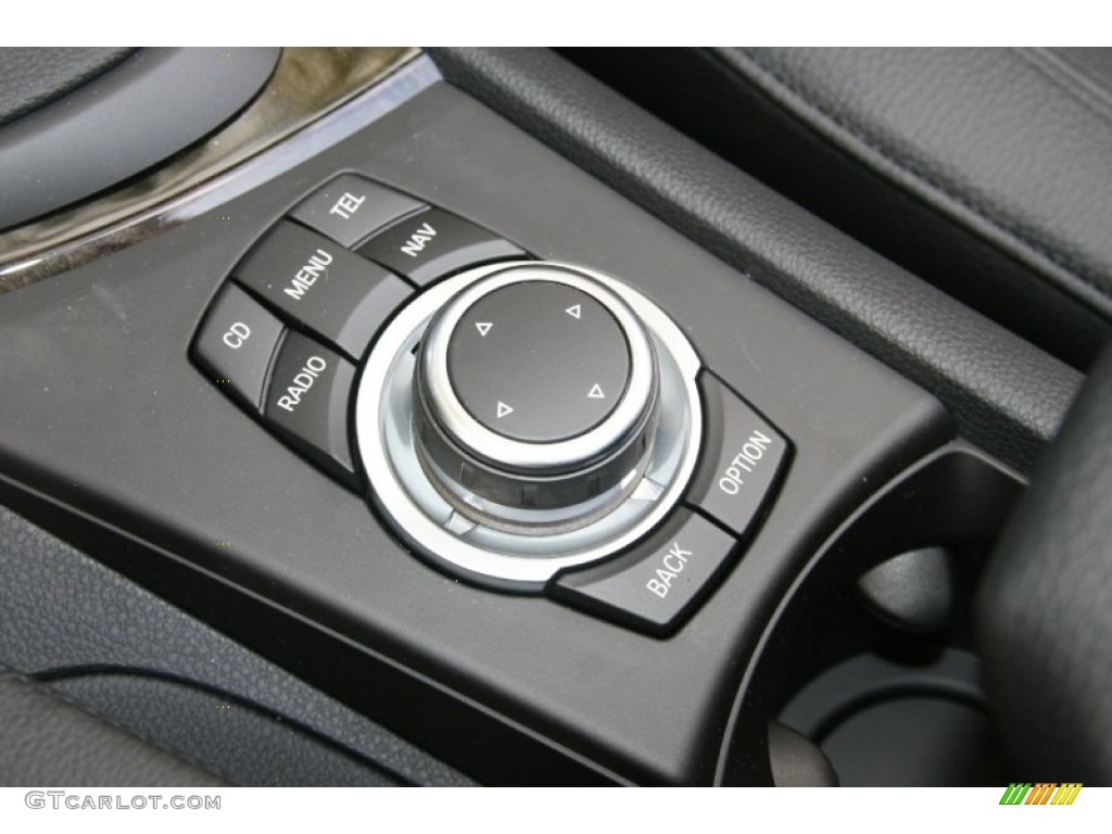 2012 BMW 1 Series 128i Convertible Controls Photo #52235629