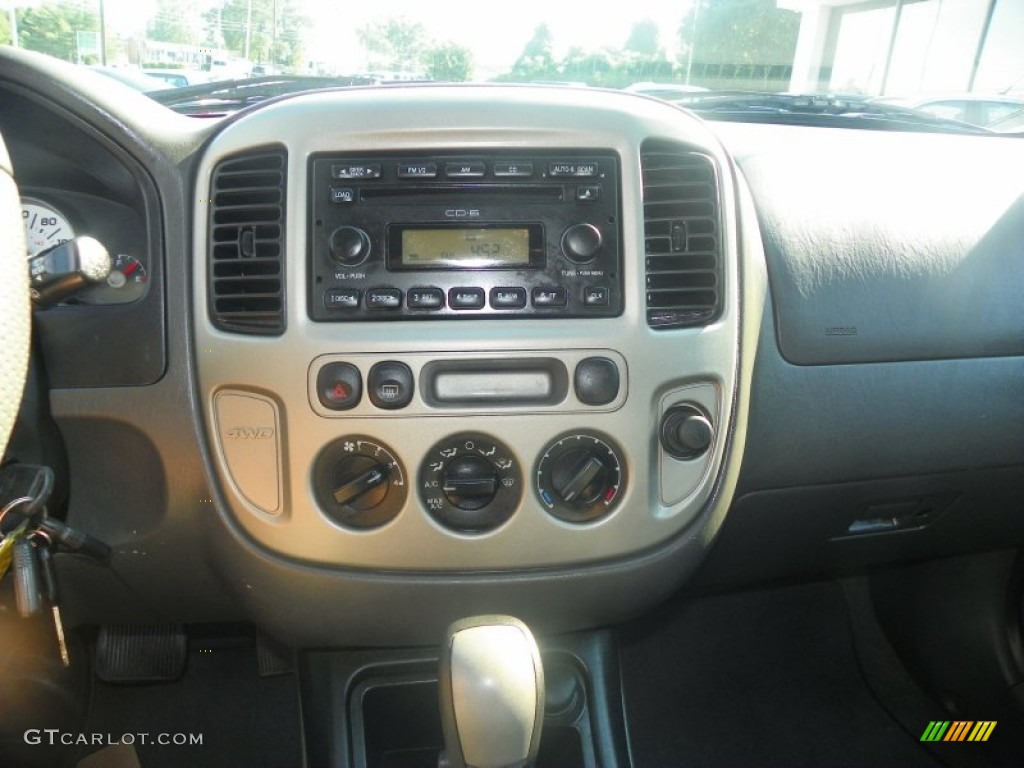 2005 Escape XLT V6 4WD - Norsea Blue Metallic / Medium/Dark Flint Grey photo #4