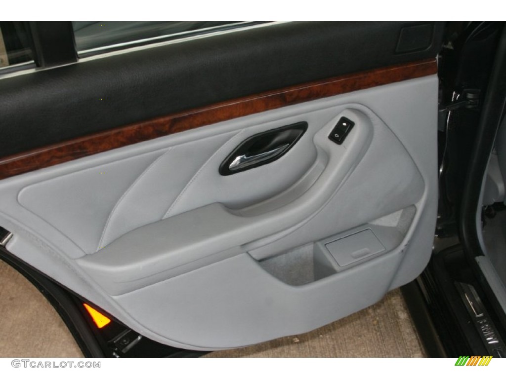 2001 BMW 5 Series 540i Sedan Grey Door Panel Photo #52237189