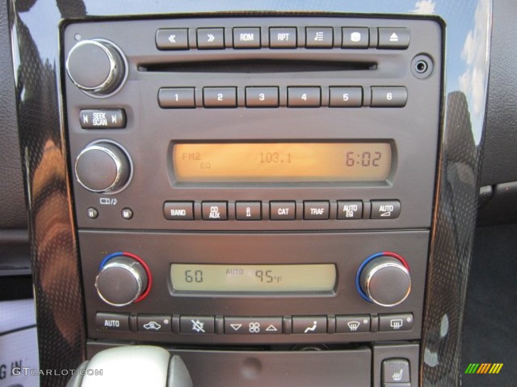 2008 Chevrolet Corvette Convertible Controls Photo #52237924