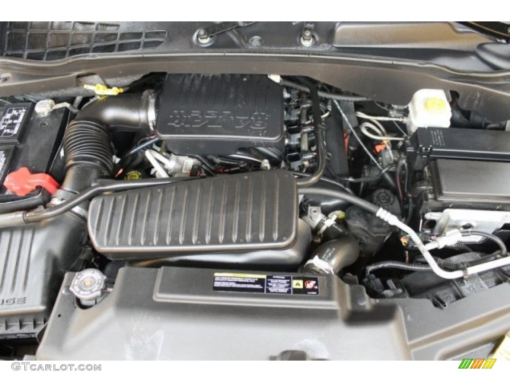 2004 Dodge Durango ST 4x4 4.7 Liter SOHC 16-Valve Magnum V8 Engine Photo #52240072