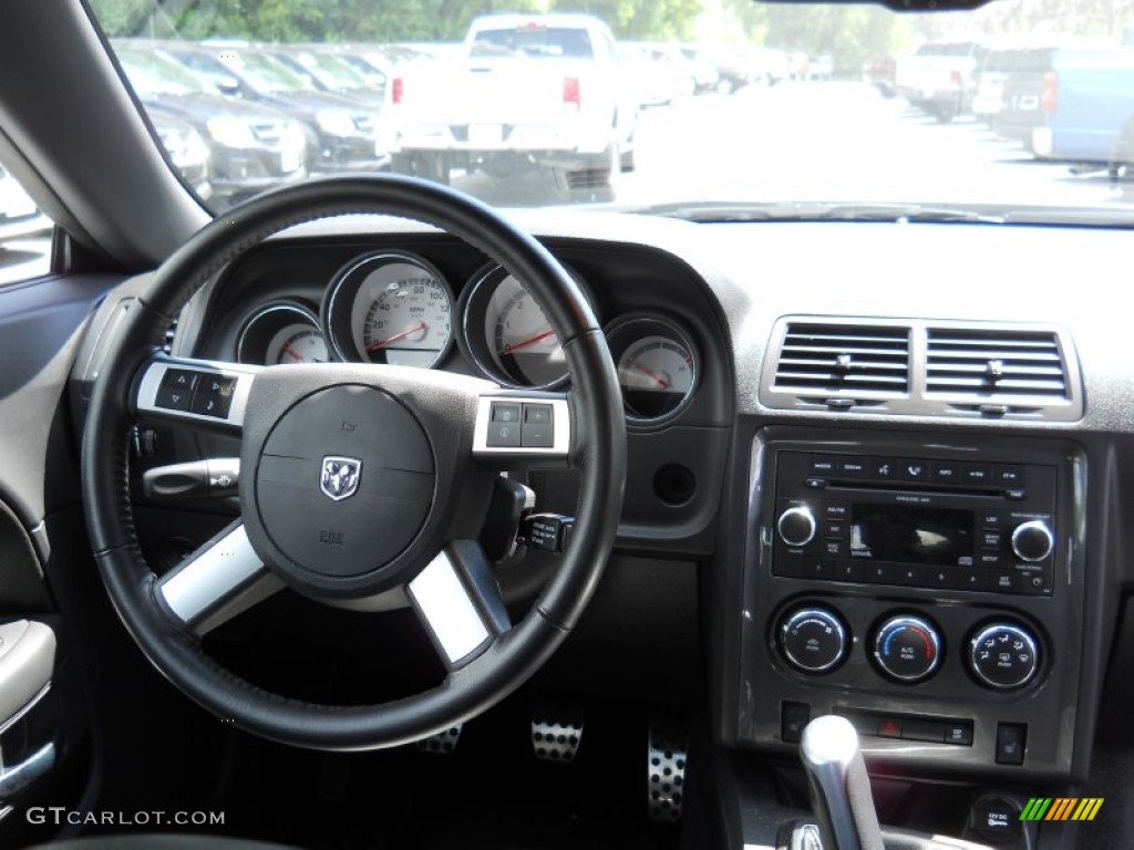 2009 Dodge Challenger R/T Dark Slate Gray Dashboard Photo #52240081