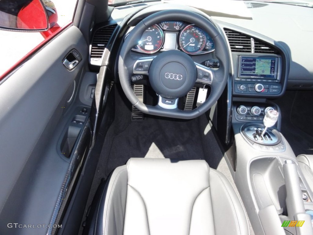 2011 Audi R8 Spyder 5.2 FSI quattro Black Fine Nappa Leather Dashboard Photo #52240420