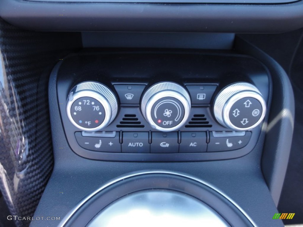 2011 Audi R8 Spyder 5.2 FSI quattro Controls Photo #52240438
