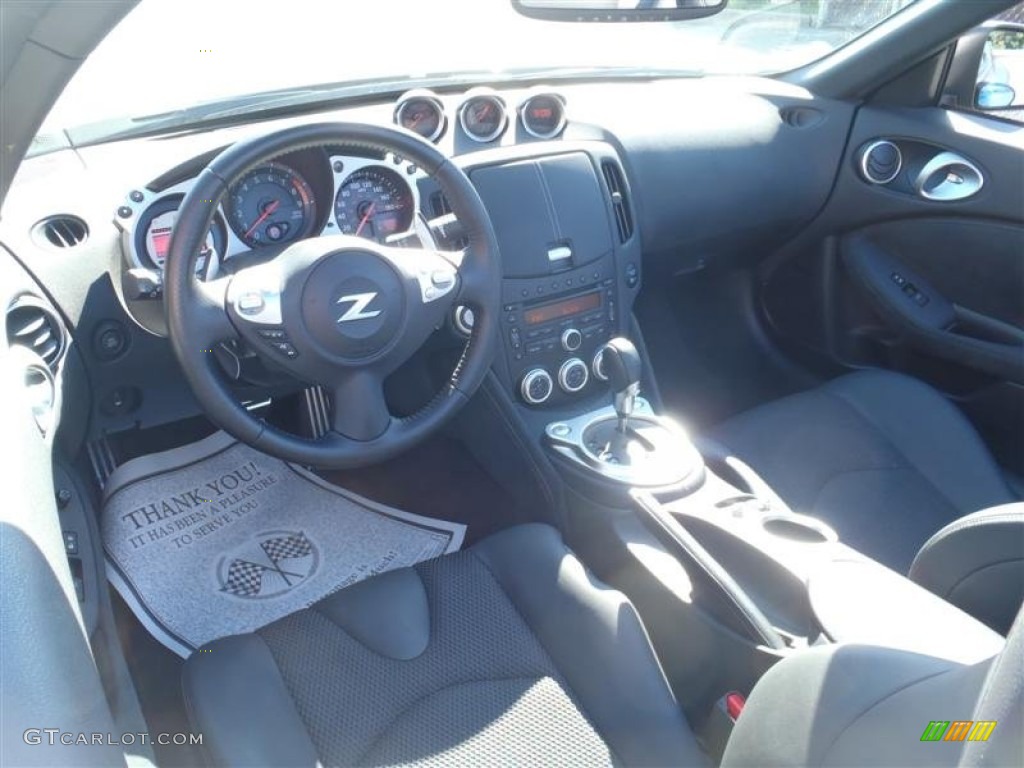 Black Leather Interior 2010 Nissan 370Z Touring Roadster Photo #52241551