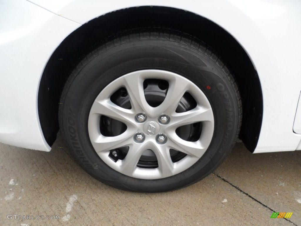 2012 Hyundai Accent GLS 4 Door Wheel Photo #52242205