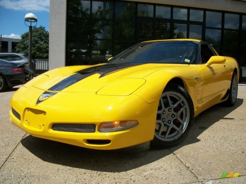 2003 Corvette Z06 - Millenium Yellow / Black/Torch Red photo #1