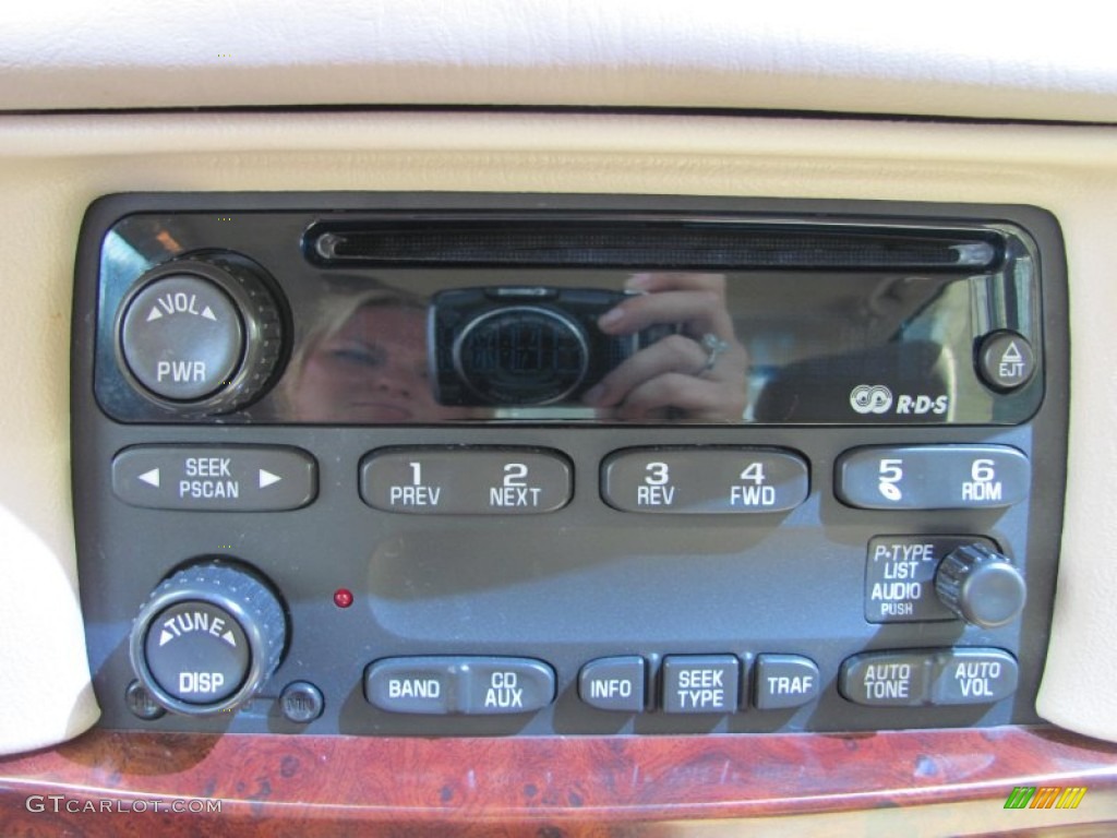 2002 Impala  - Sandrift Metallic / Neutral photo #13