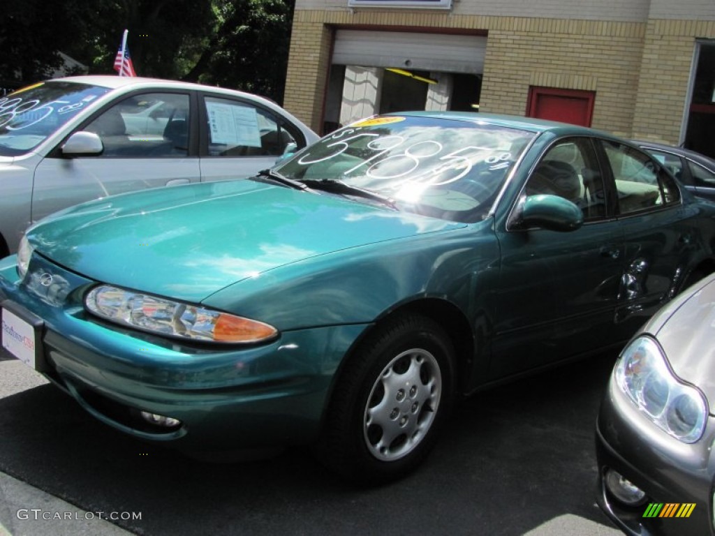 1999 Alero GL Sedan - Jade Green Metallic / Pewter Gray photo #19