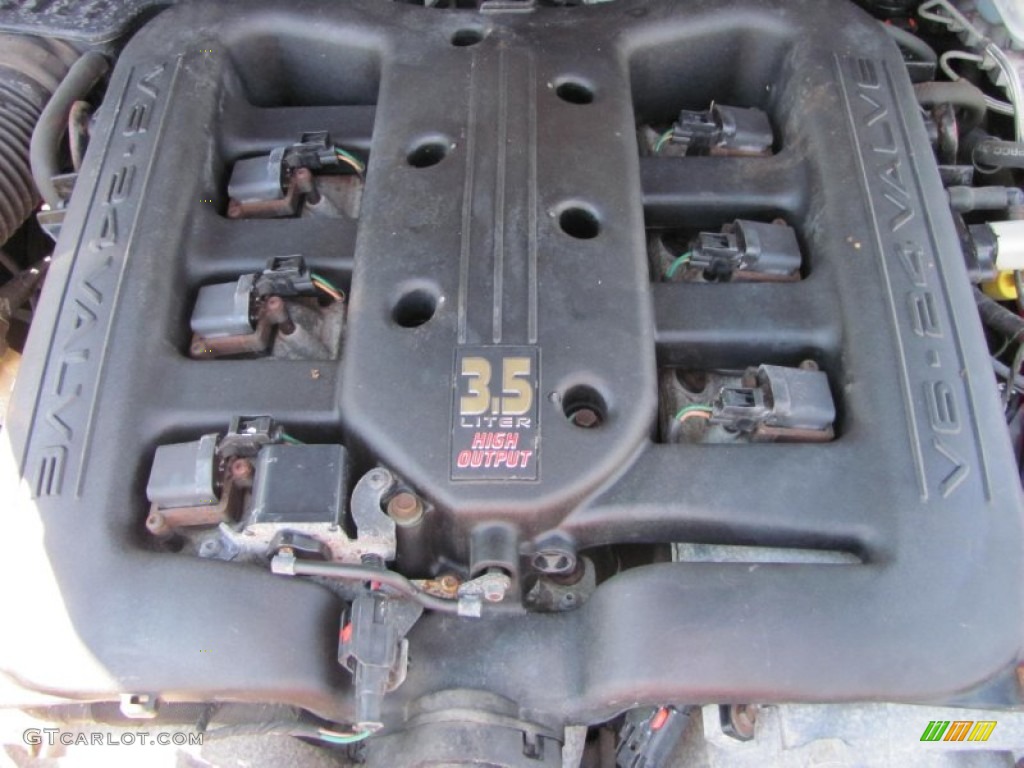 2003 Chrysler Concorde Limited Engine Photos