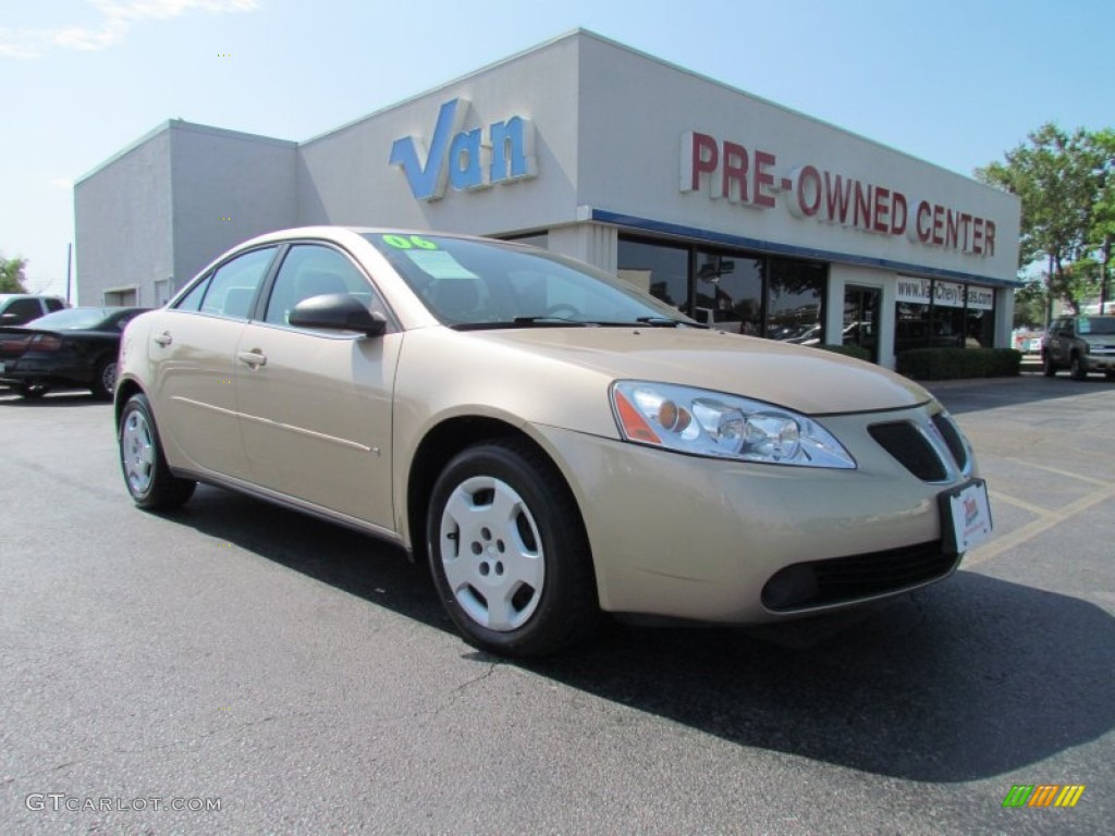 2006 G6 Sedan - Sedona Beige Metallic / Light Taupe photo #1