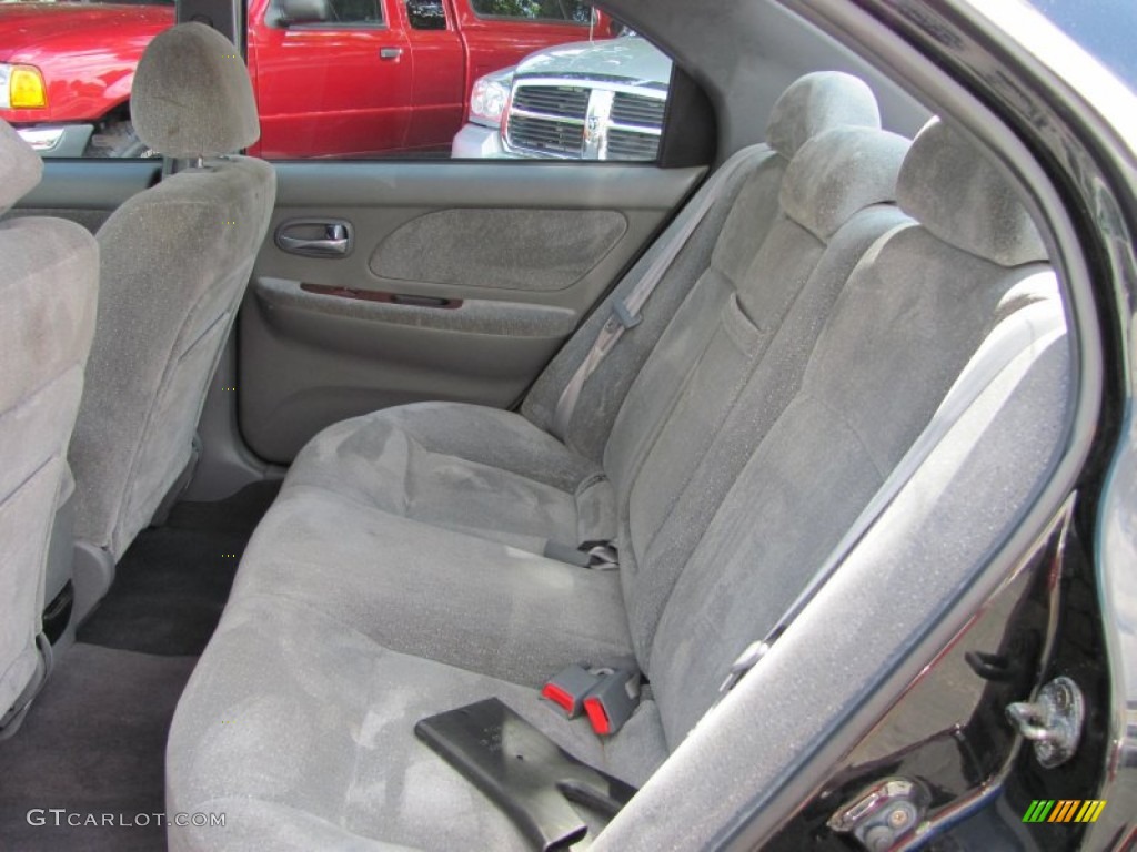 2002 Kia Optima SE V6 Interior Color Photos