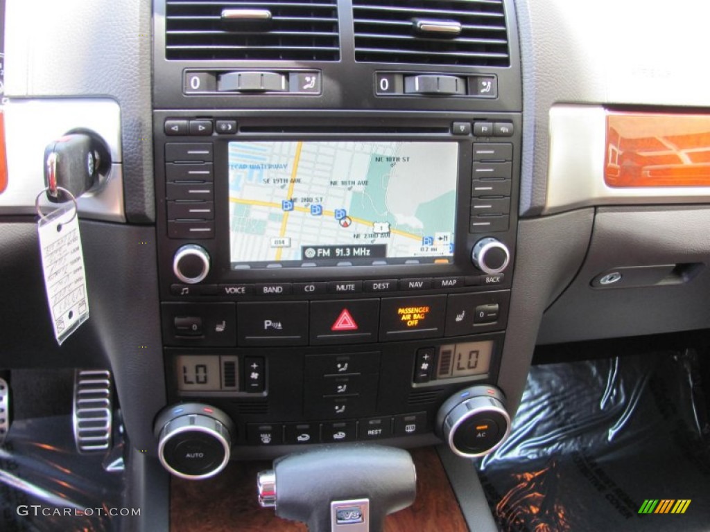 2008 Volkswagen Touareg 2 V8 Navigation Photo #52246951