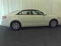 Super White - Camry LE Photo No. 17