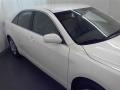 Super White - Camry LE Photo No. 20