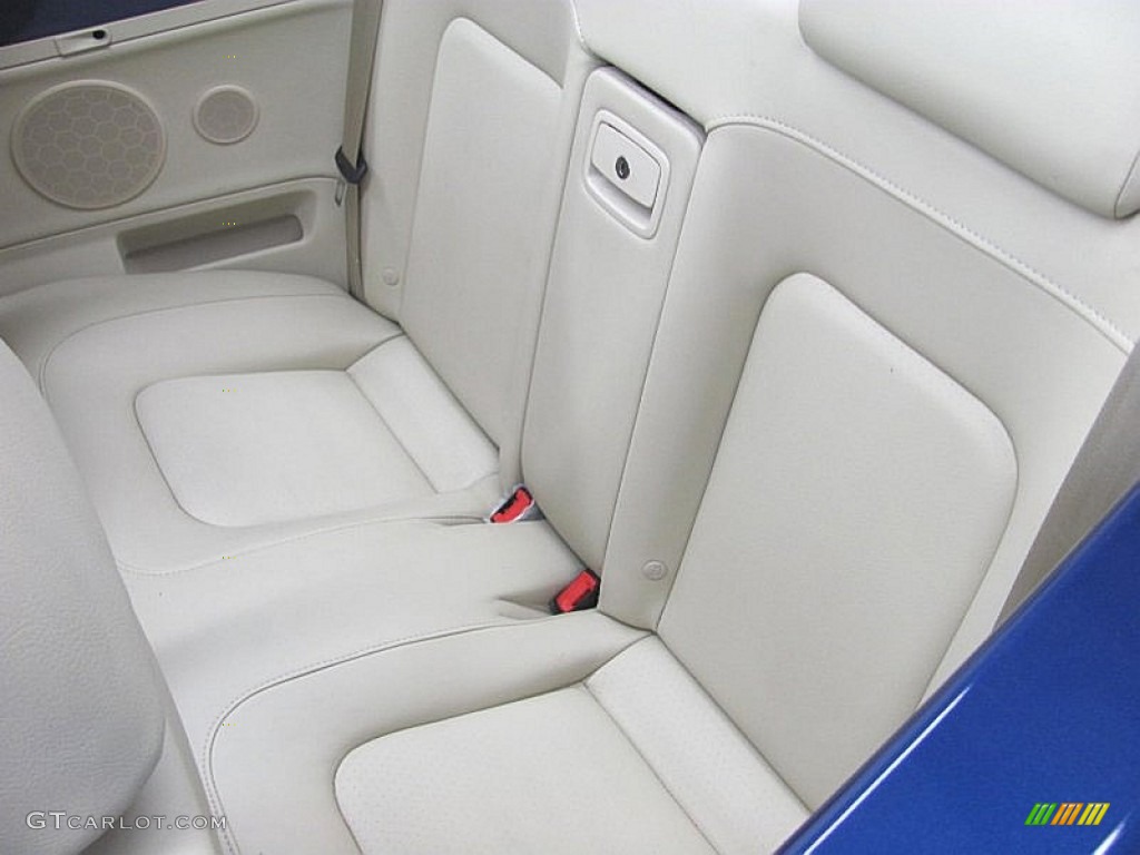 White Interior 2008 Volkswagen New Beetle SE Convertible Photo #52248019