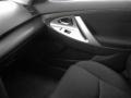 Super White - Camry SE Photo No. 10