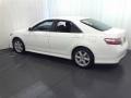 Super White - Camry SE Photo No. 17