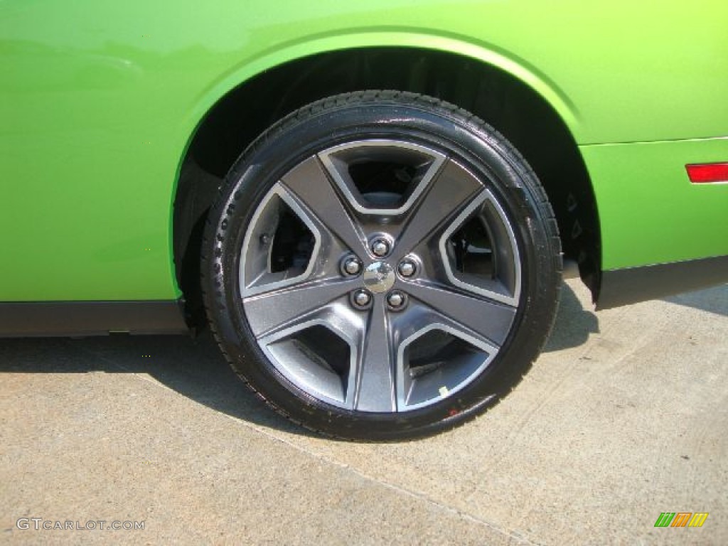 2011 Challenger R/T Classic - Green with Envy / Dark Slate Gray photo #15