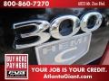 2005 Brilliant Black Crystal Pearl Chrysler 300 C HEMI  photo #9