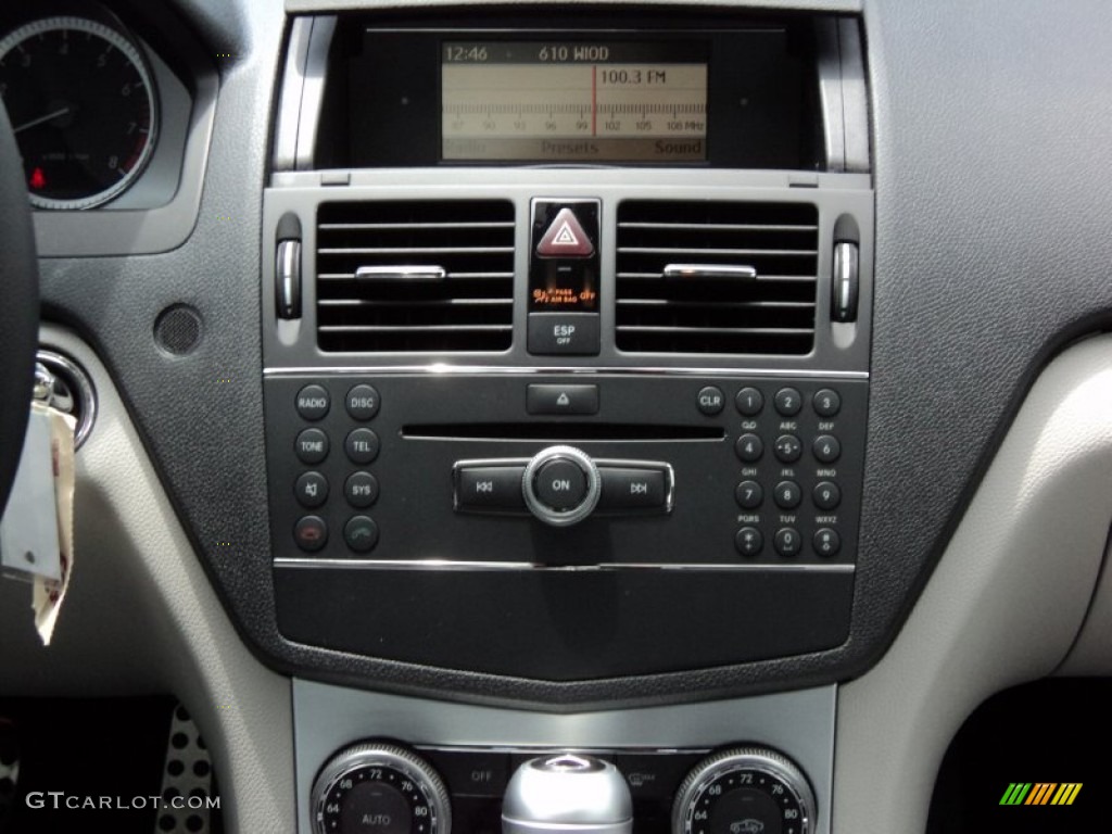 2009 Mercedes-Benz C 300 Sport Controls Photo #52251574