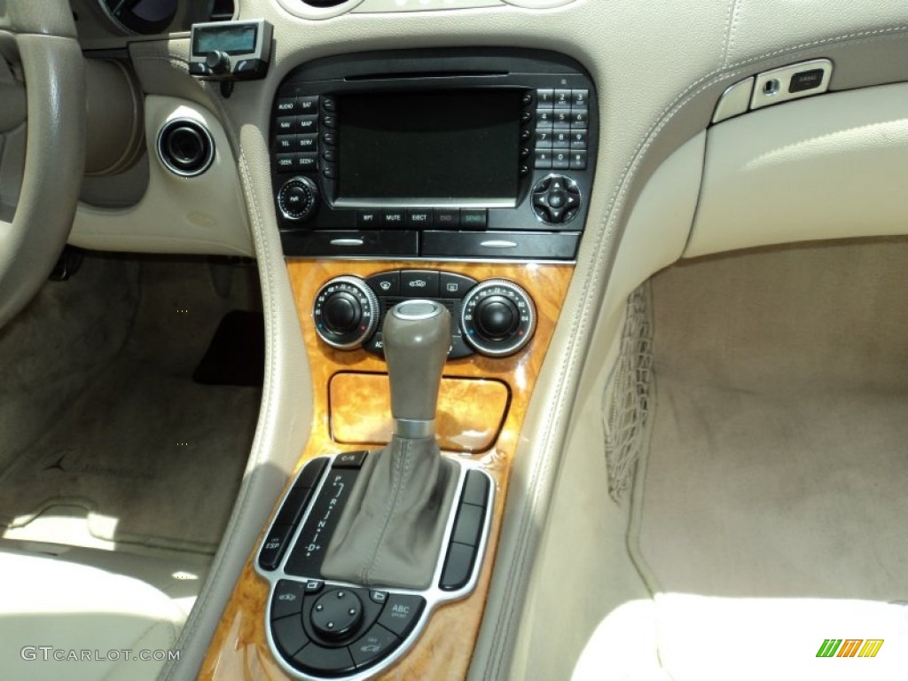 2005 Mercedes-Benz SL 500 Roadster Controls Photo #52252048