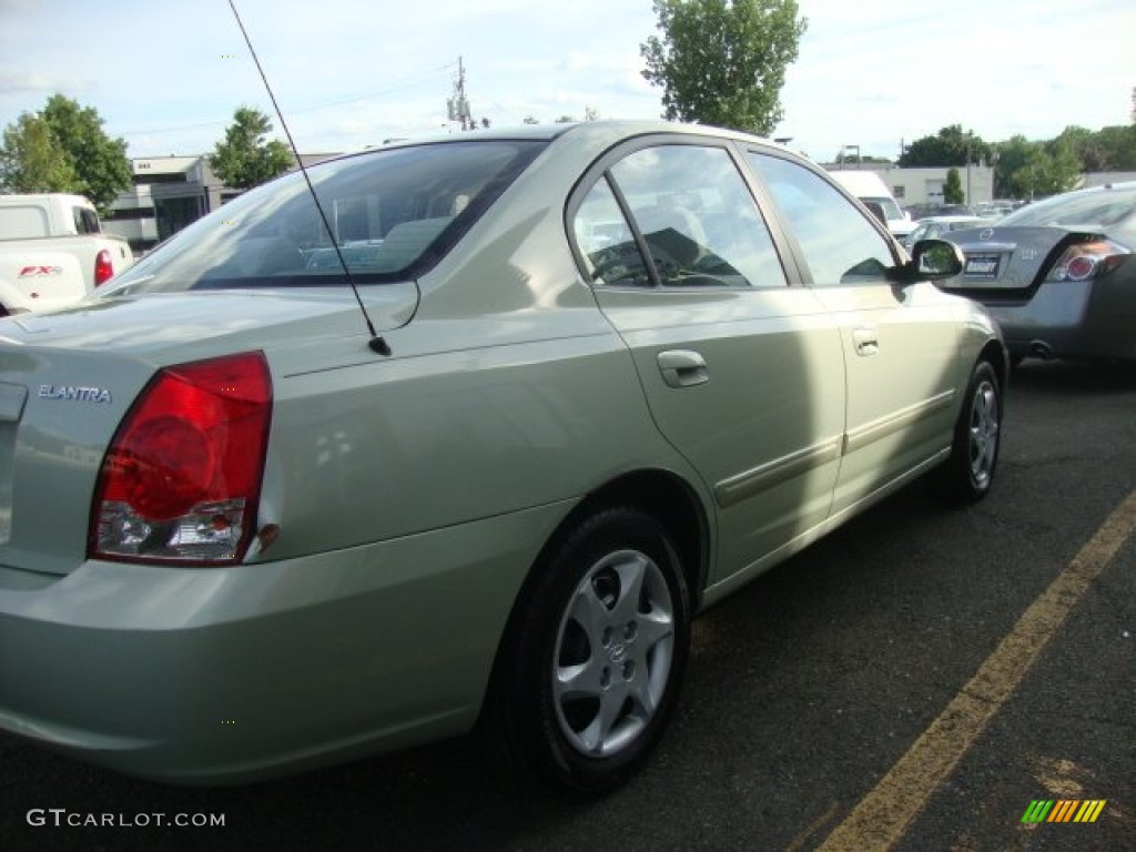 2004 Elantra GLS Sedan - Sea Shell Green / Beige photo #7