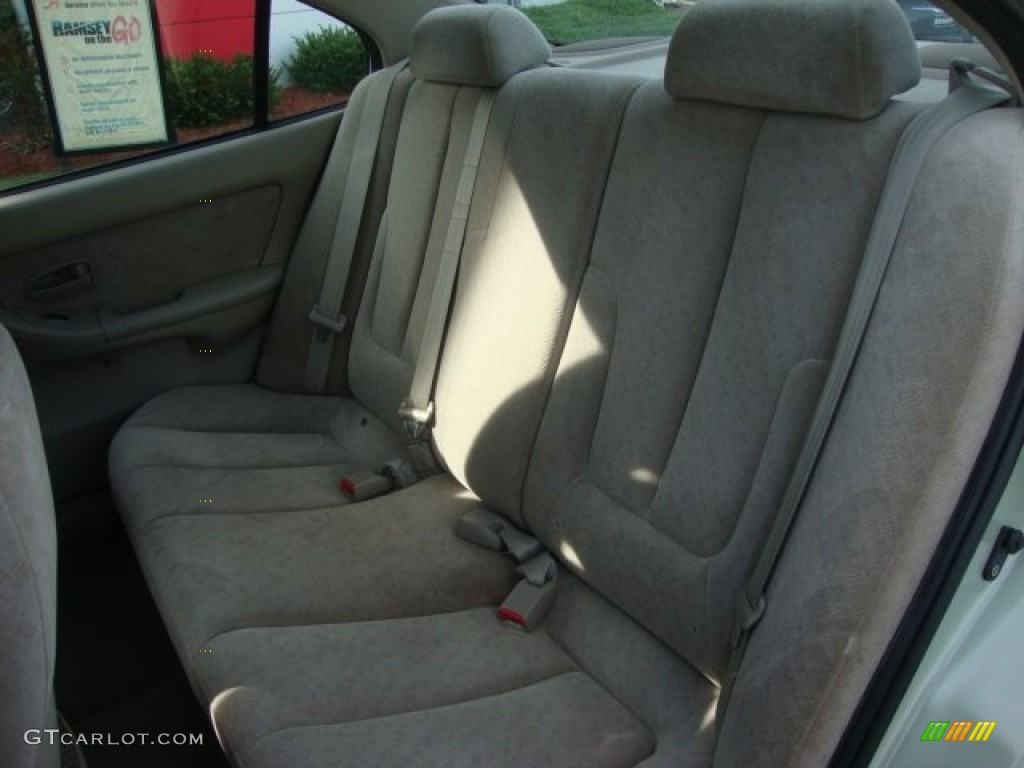 2004 Elantra GLS Sedan - Sea Shell Green / Beige photo #19